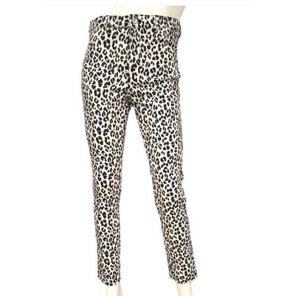 H&M Denim - H&M White Animal Print Jeans Size 31